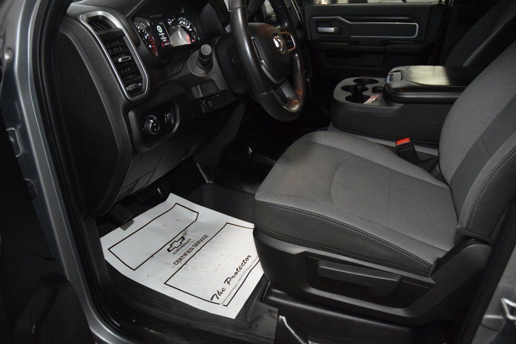 2023 Ram 3500 Big Horn - 22985597 - 41