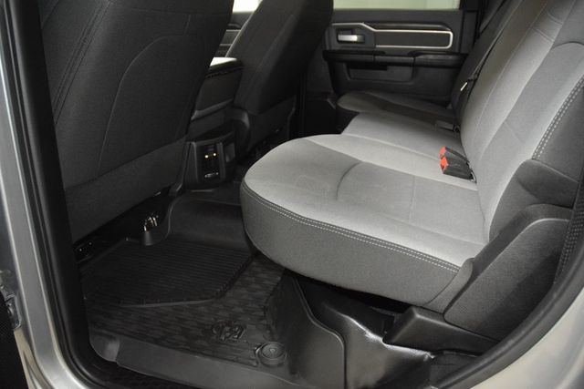 2023 Ram 3500 Big Horn - 22985597 - 44