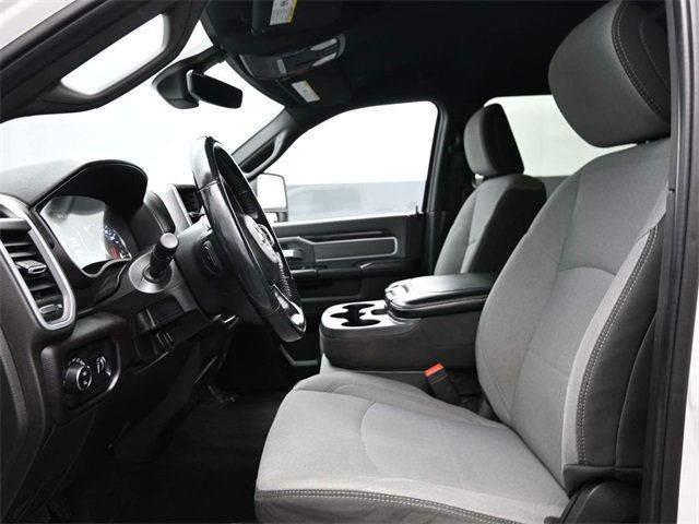 2023 Ram 3500 Big Horn - 22961157 - 9