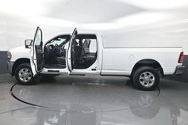 2023 Ram 3500 Big Horn - 22991349 - 33