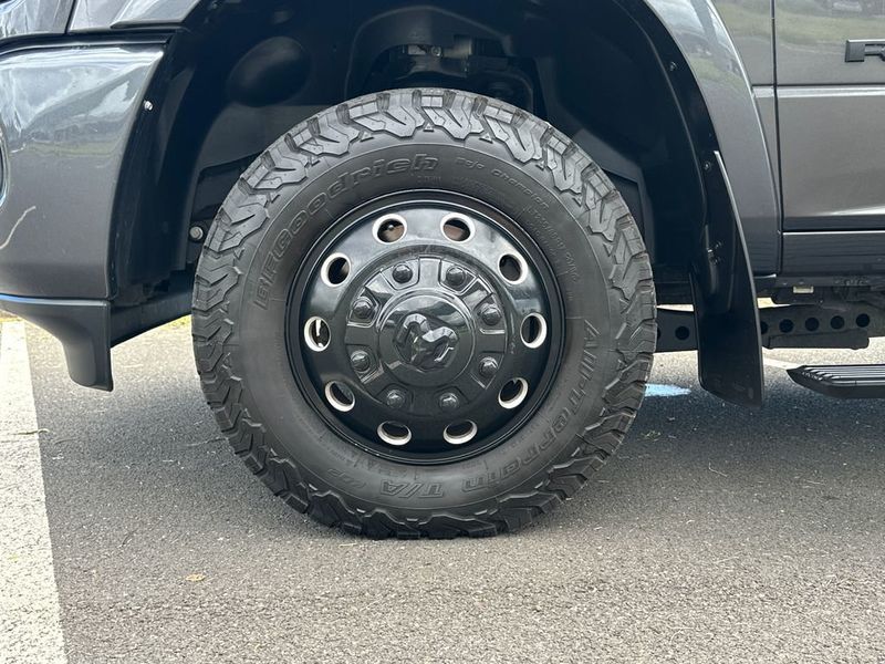 2023 Ram 3500 Limited - 23020750 - 11