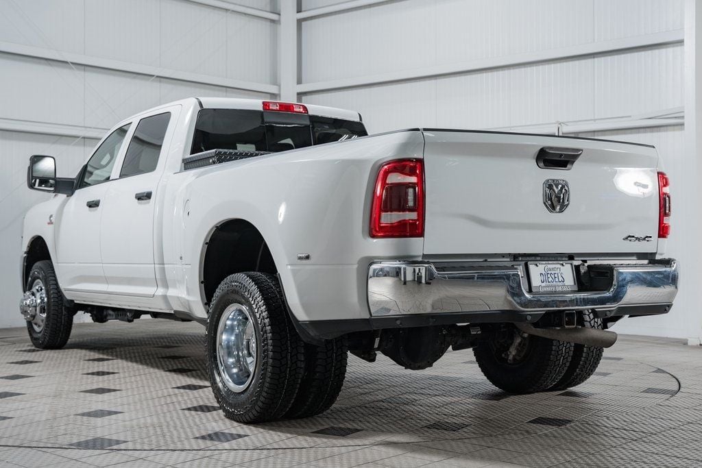 2023 Ram 3500 Tradesman Level 2 DRW *AISIN* - 22695989 - 4