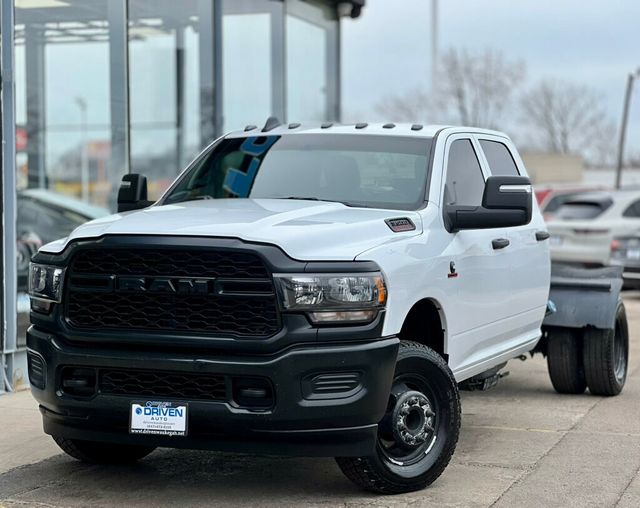 2023 Ram 3500 Chassis Cab Tradesman 4WD Crew Cab 60" CA 172.4" WB - 22986715 - 30