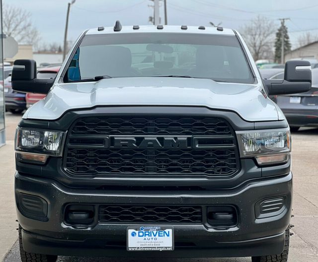 2023 Ram 3500 Chassis Cab Tradesman 4WD Crew Cab 60" CA 172.4" WB - 22986715 - 35