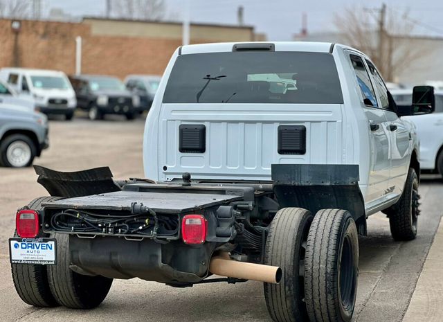 2023 Ram 3500 Chassis Cab Tradesman 4WD Crew Cab 60" CA 172.4" WB - 22986715 - 4