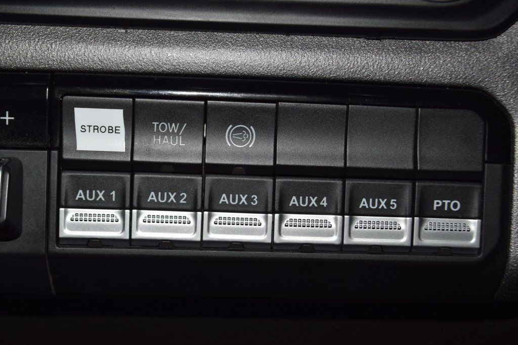2023 Ram 5500 Tradesman photo 9