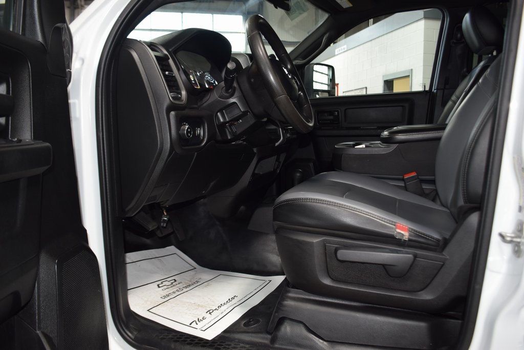2023 Ram 5500 Tradesman photo 17