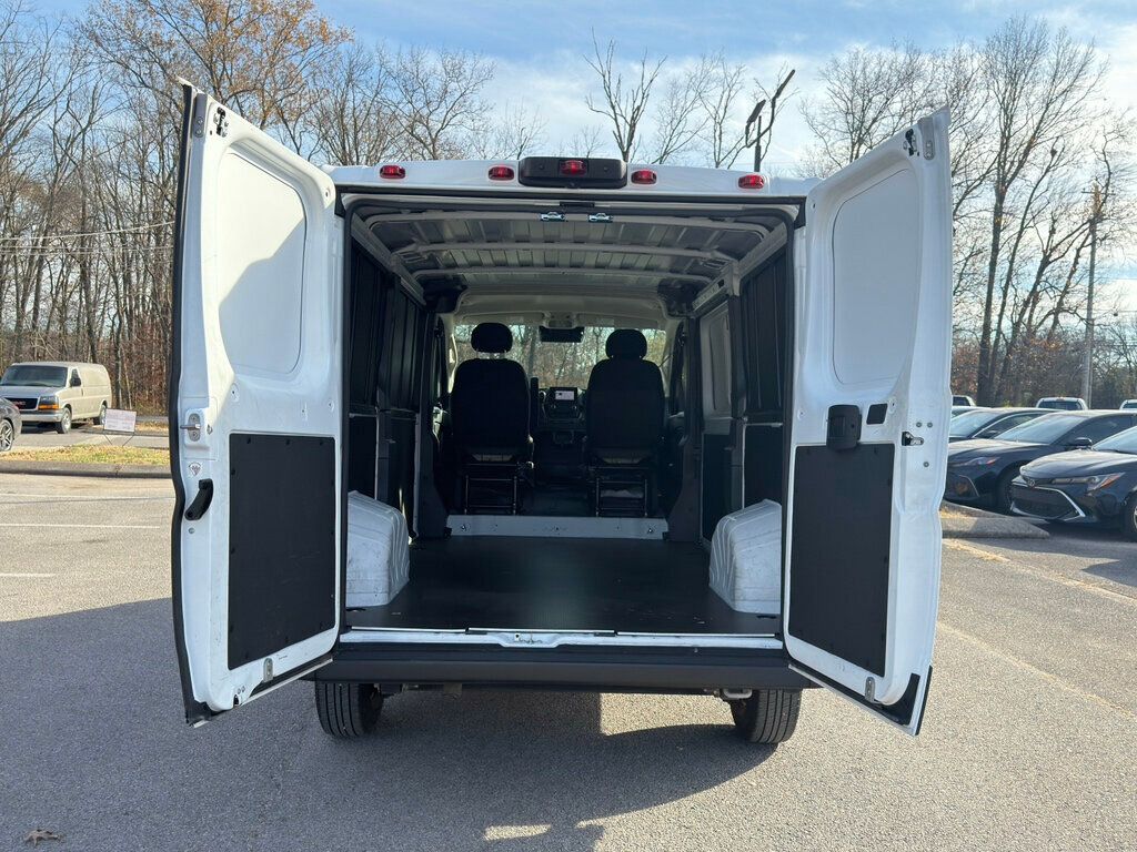 2023 Ram ProMaster Cargo Van 1500 Low Roof 136" WB - 22958803 - 29