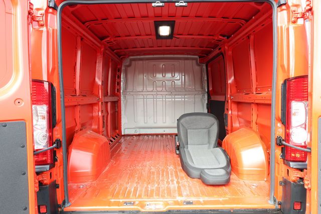 2023 Ram ProMaster Cargo Van 1500 Low Roof 136'' WB w/ Driver Confidence Pkg & Driving Assist - 22866801 - 16