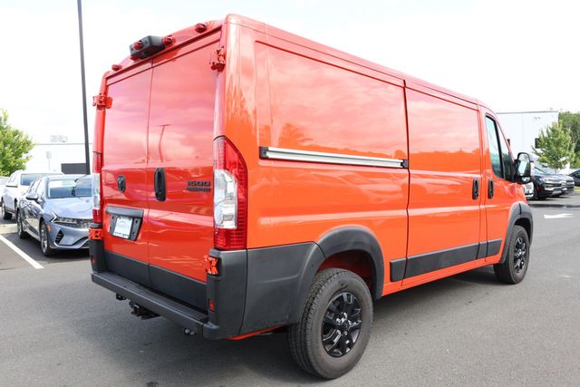 2023 Ram ProMaster Cargo Van 1500 Low Roof 136'' WB w/ Driver Confidence Pkg & Driving Assist - 22866801 - 4