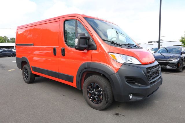 2023 Ram ProMaster Cargo Van 1500 Low Roof 136'' WB w/ Driver Confidence Pkg & Driving Assist - 22866801 - 6