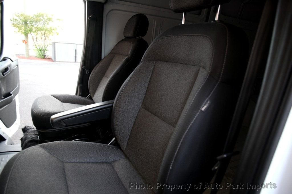 2023 Ram ProMaster 2500 photo 18
