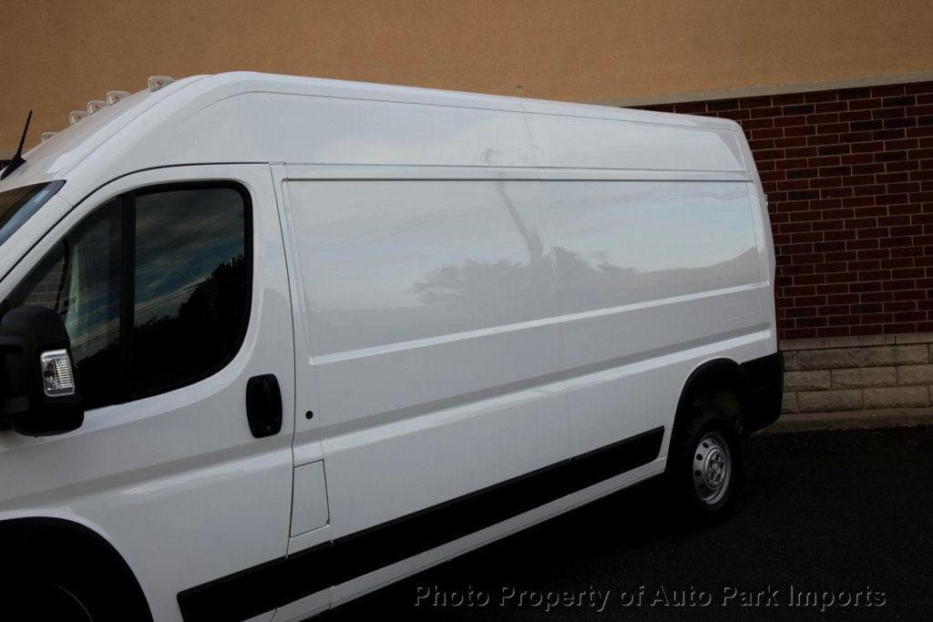 2023 Ram ProMaster 2500 photo 2