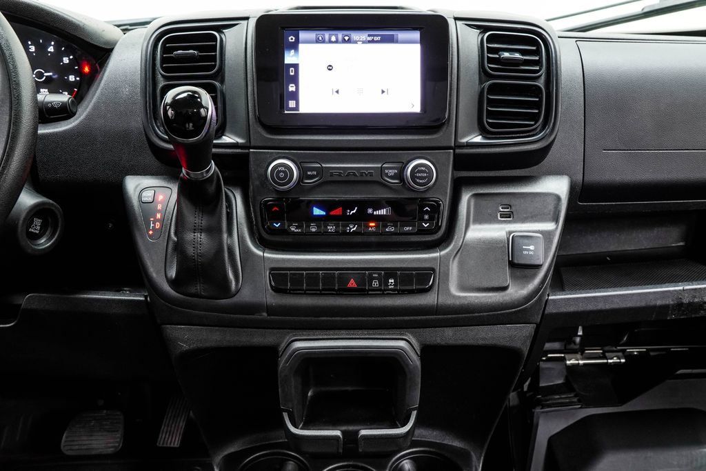 Ram Cargo Van photo 20