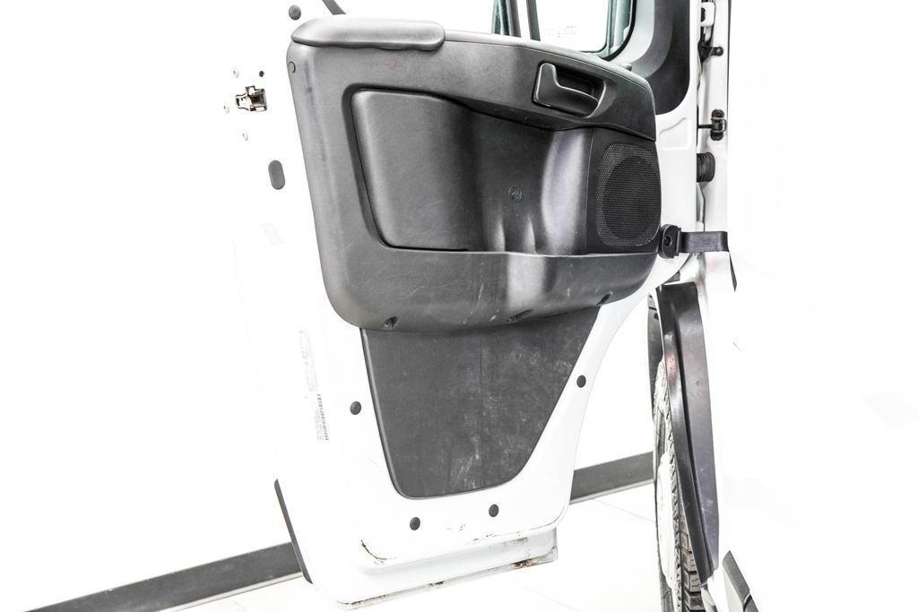 Ram Cargo Van photo 36