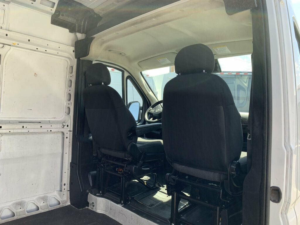 2023 Ram ProMaster Cargo Van 2500 High Roof 159" WB - 23071620 - 17