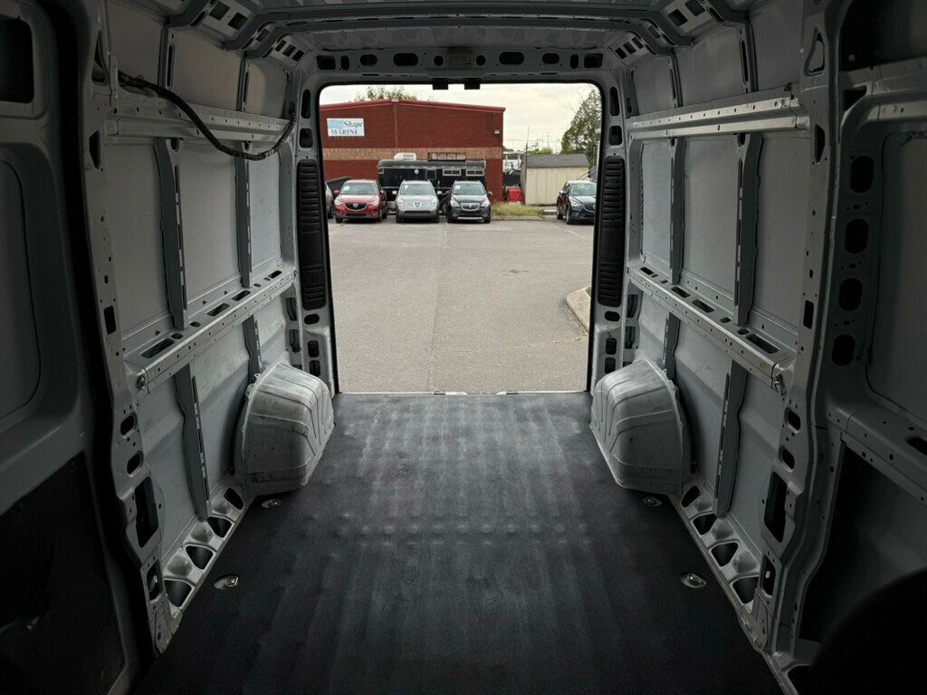 2023 Ram ProMaster 2500 photo 17
