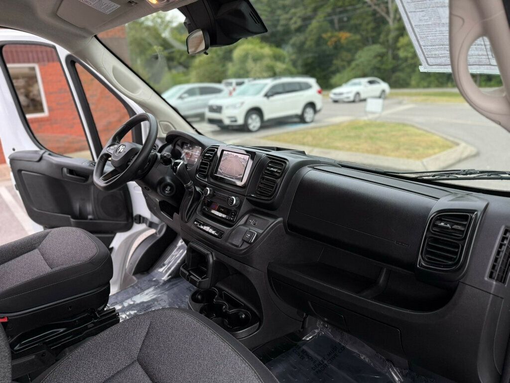 2023 Ram ProMaster 2500 photo 19