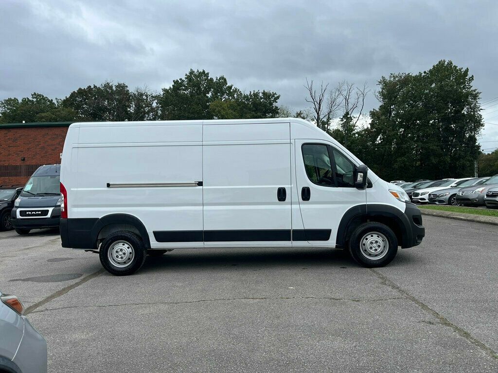 2023 Ram ProMaster 2500 photo 3