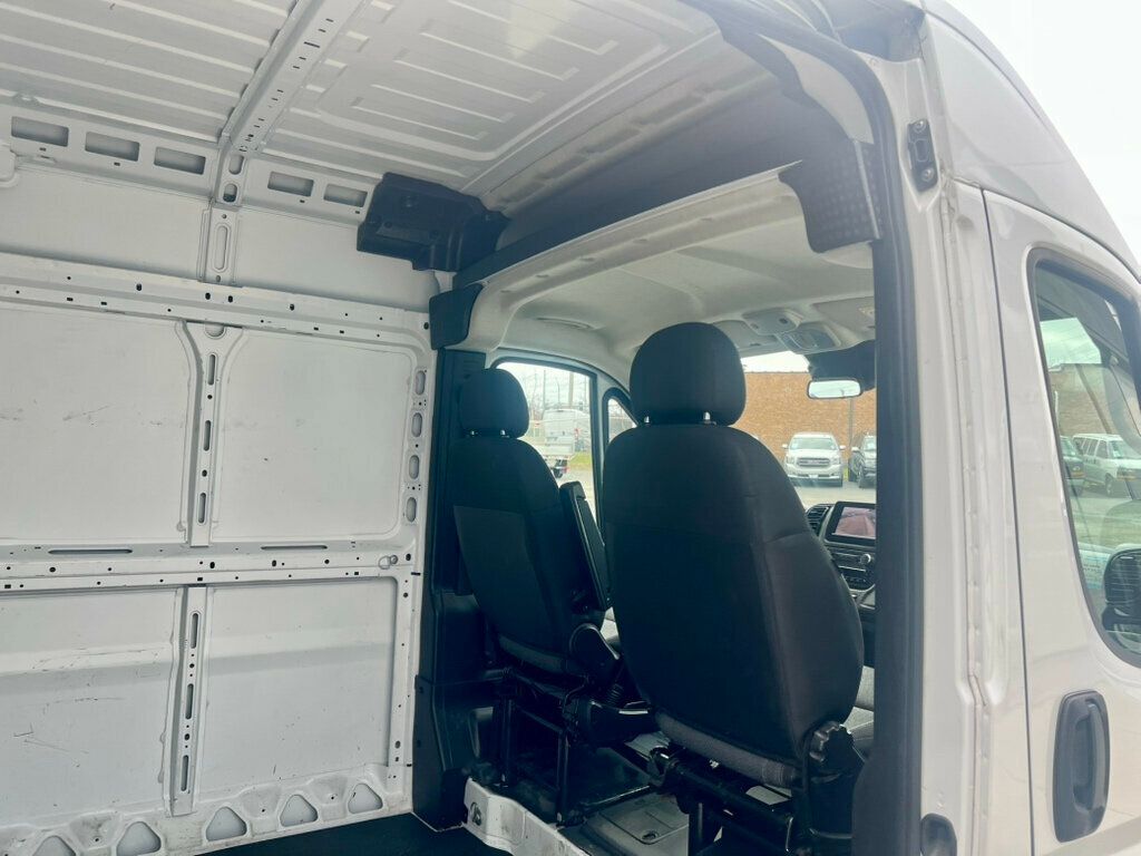 2023 Ram ProMaster Cargo Van 2500 High Roof 159" WB - 22800908 - 33