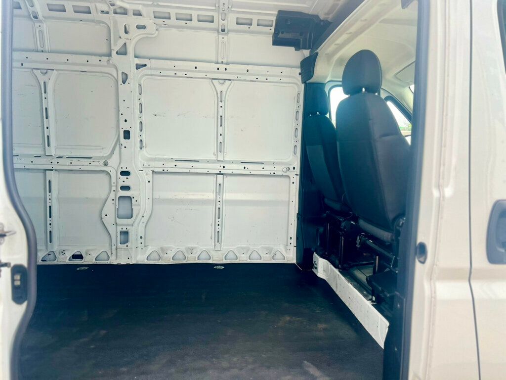2023 Ram ProMaster Cargo Van 2500 High Roof 159" WB - 22800909 - 31
