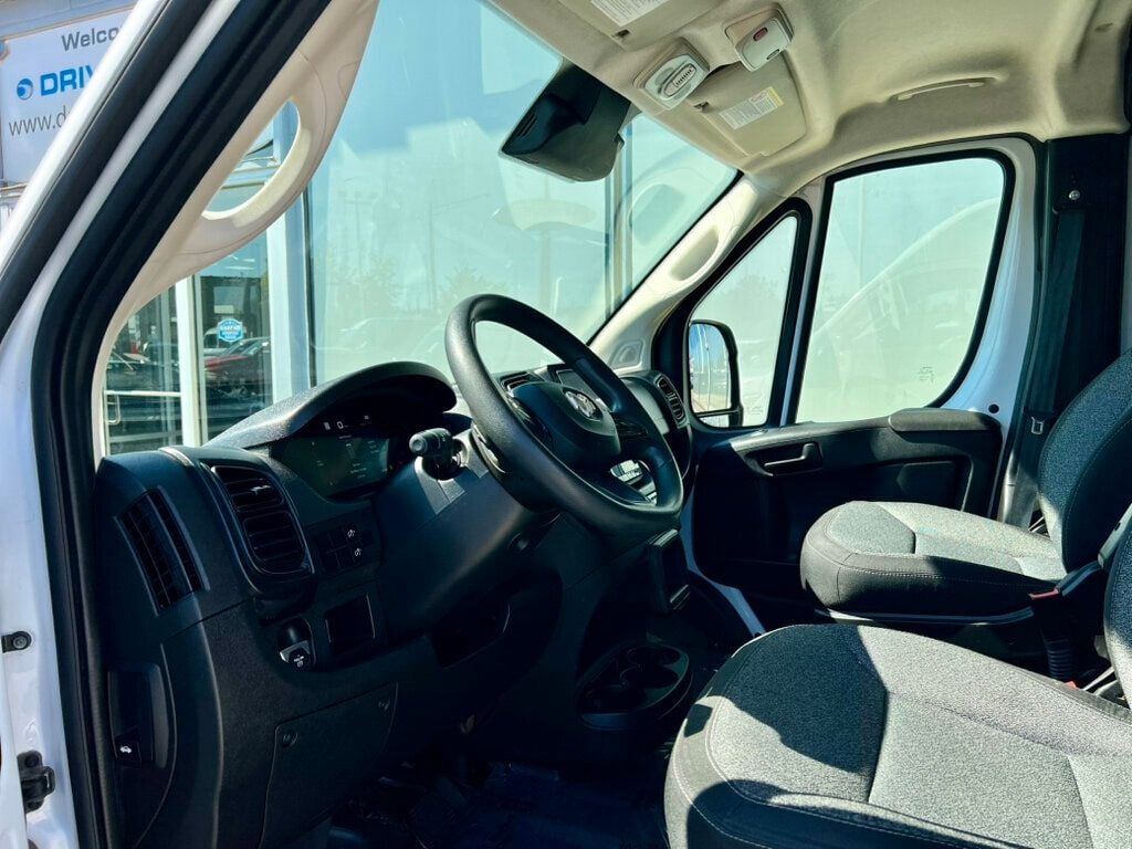 2023 Ram ProMaster 2500 photo 7