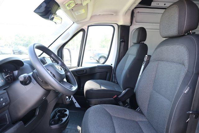 2023 Ram ProMaster Cargo Van 2500 High Roof 159'' WB w/ Fixed Glass Rear Hinged Doors - 23029839 - 17