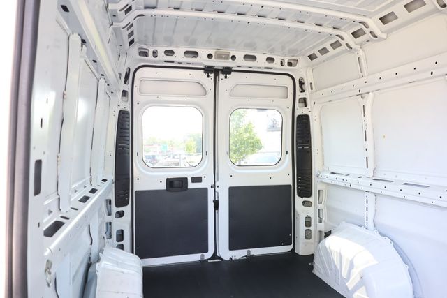 2023 Ram ProMaster Cargo Van 2500 High Roof 159'' WB w/ Fixed Glass Rear Hinged Doors - 23029839 - 22