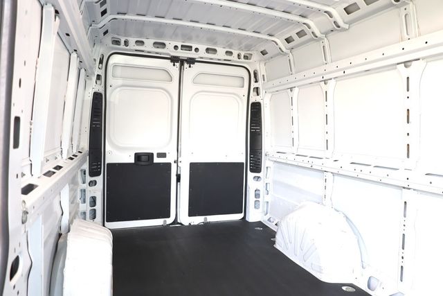 2023 Ram ProMaster Cargo Van 3500 High Roof 159'' WB EXT w/ Driver Convenience Group - 23014138 - 23
