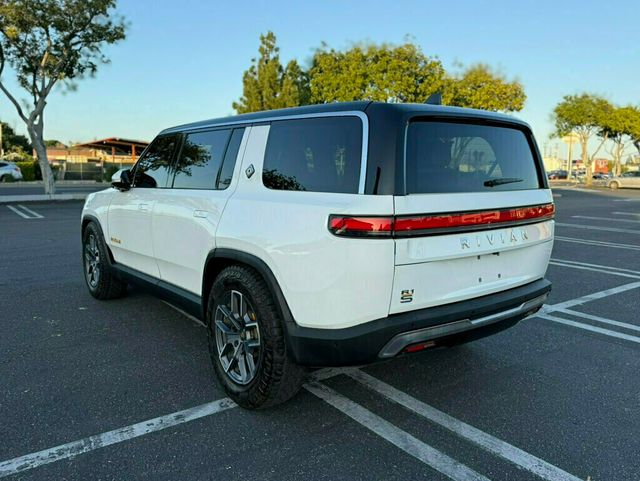 2023 Rivian R1S  - 22974367 - 5