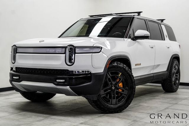 2023 Rivian R1S Adventure - 22983353 - 0