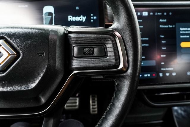 2023 Rivian R1S Adventure - 22983353 - 30