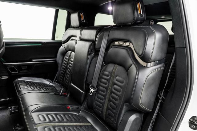 2023 Rivian R1S Adventure - 22983353 - 37
