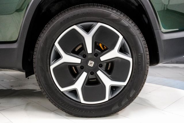 2023 Rivian R1S Adventure photo 10