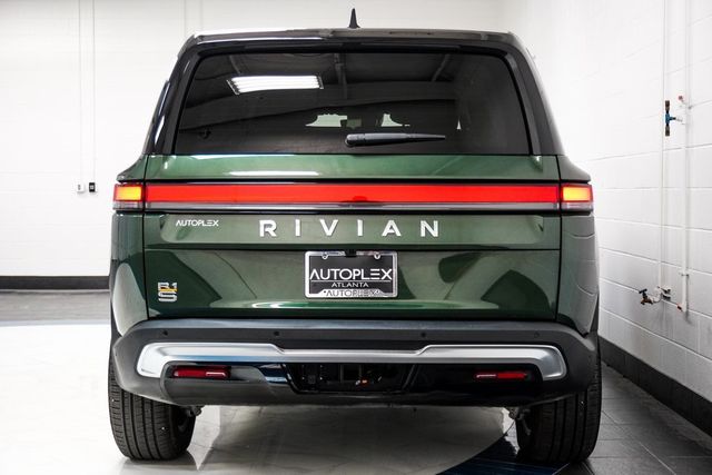 2023 Rivian R1S Adventure photo 12