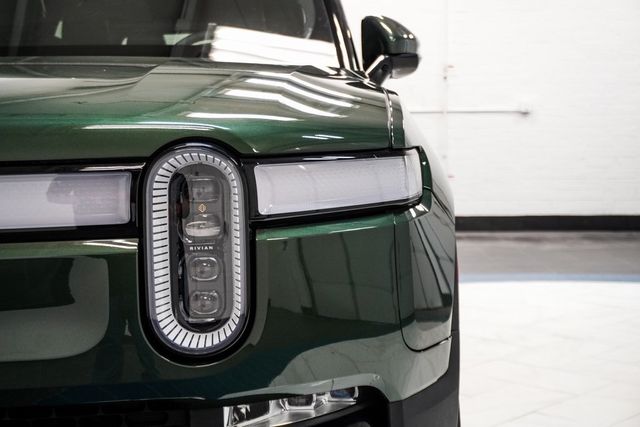 2023 Rivian R1S Adventure photo 14