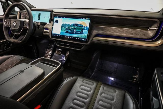 2023 Rivian R1S Adventure photo 24