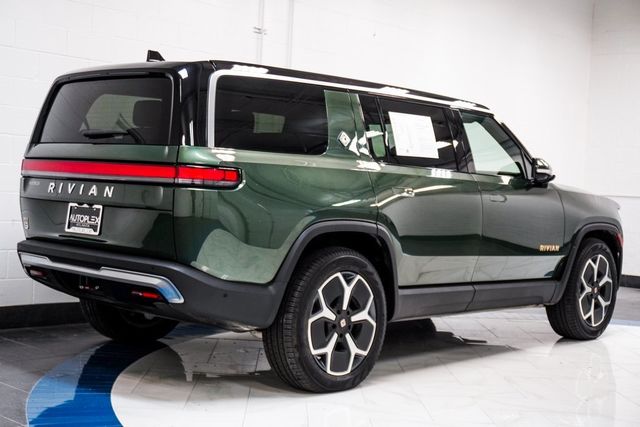 2023 Rivian R1S Adventure photo 5