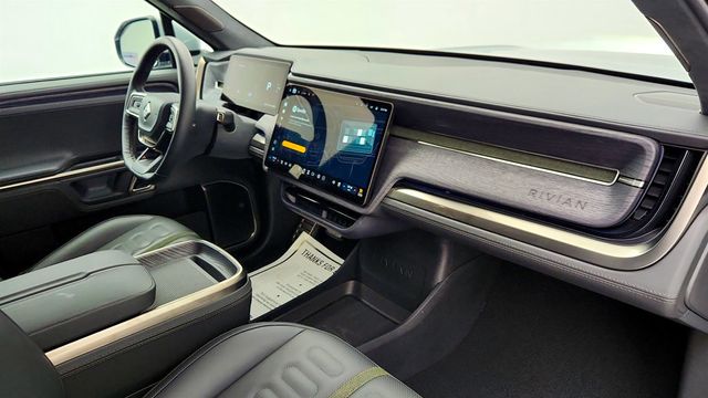 2023 Rivian R1S Adventure Dual-Motor Large Pack w/ 21'' Wheels (352-mile range) - 22924517 - 30