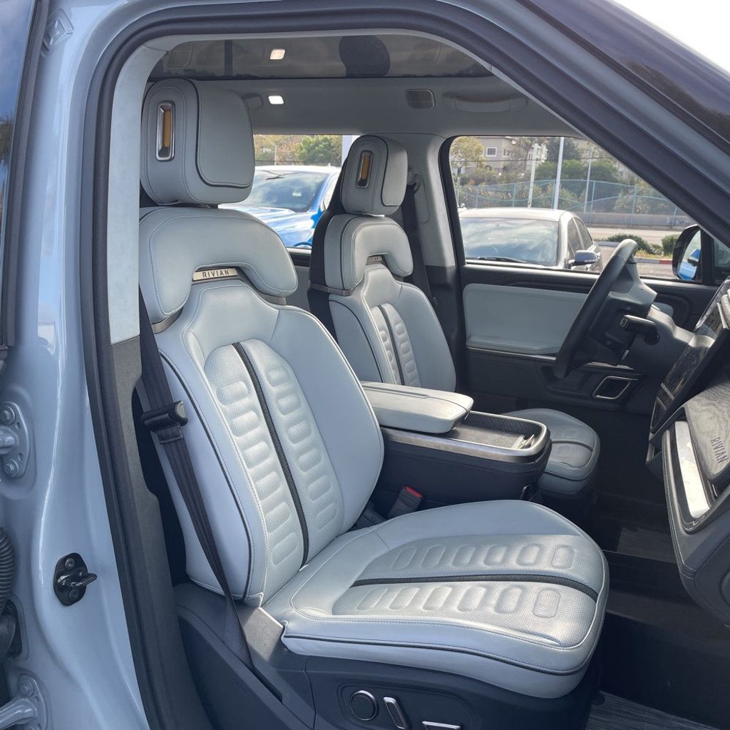 2023 Rivian R1S Adventure/OuadMotor/LargePack/AdaptiveCruiseControl/BlindSpot - 22937609 - 9