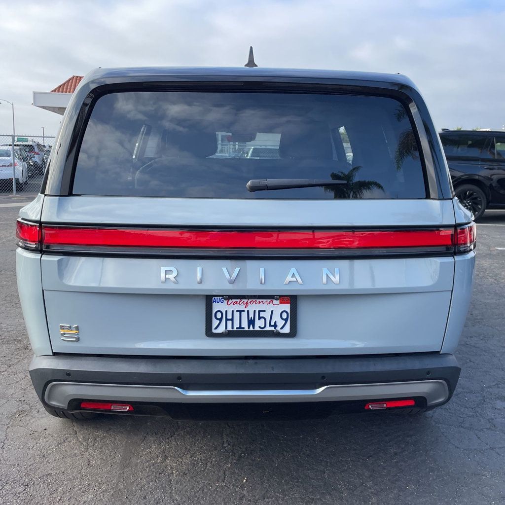2023 Rivian R1S Adventure/OuadMotor/LargePack/AdaptiveCruiseControl/BlindSpot - 22937609 - 5