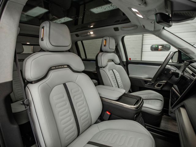 2023 Rivian R1S Adventure Quad-Motor Large Pack - 22941917 - 20