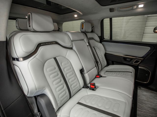 2023 Rivian R1S Adventure Quad-Motor Large Pack - 22941917 - 26