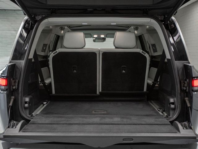 2023 Rivian R1S Adventure Quad-Motor Large Pack - 22941917 - 32