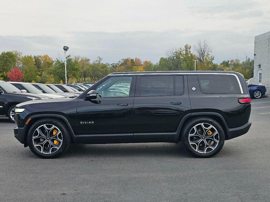 2023 Rivian R1S Adventure Quad-Motor Large Pack - 22938169 - 20