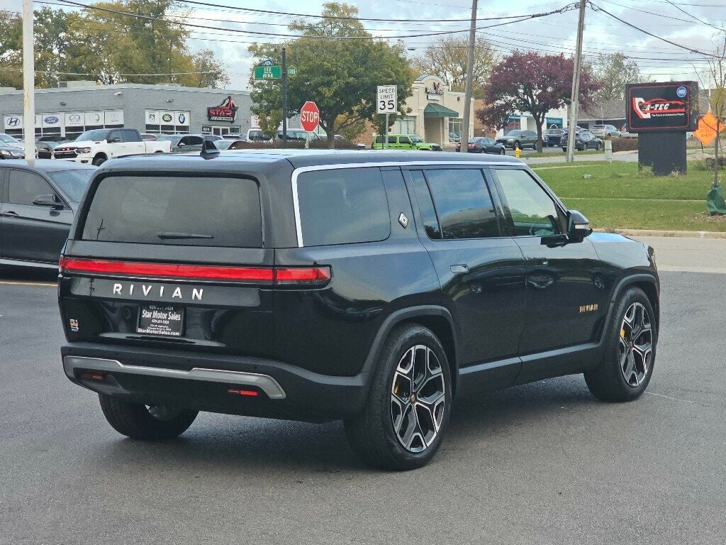 2023 Rivian R1S Adventure Quad-Motor Large Pack - 22938169 - 7