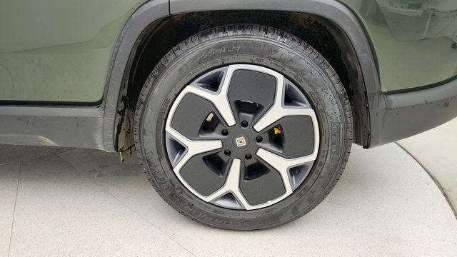 2023 Rivian R1S Adventure Quad-Motor Large Pack (321-Mile Range) - 22947888 - 8