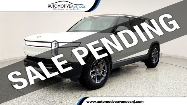 2023 Rivian R1S Adventure Quad-Motor Large Pack w/ 20'' Wheels (289-mile range) - 22977731 - 0