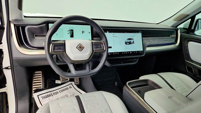 2023 Rivian R1S Adventure Quad-Motor Large Pack w/ 20'' Wheels (289-mile range) - 22977731 - 11