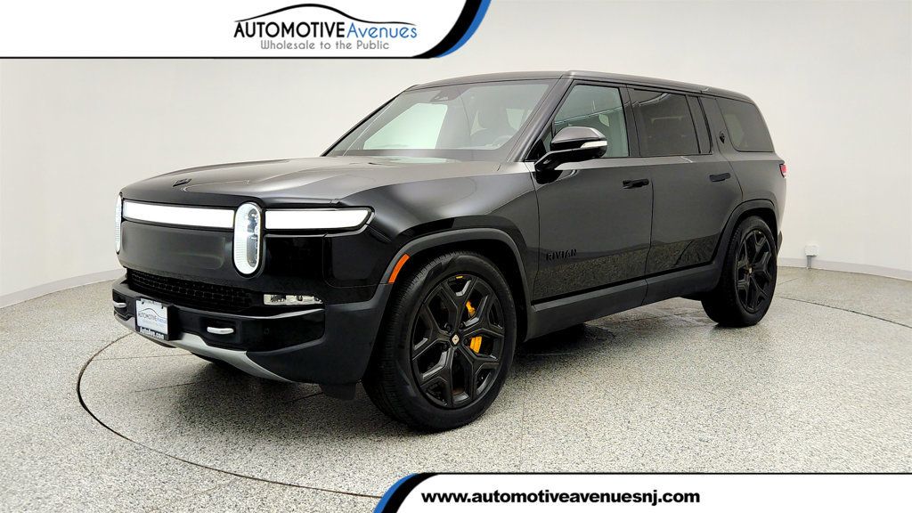 2023 Rivian R1S Adventure Quad-Motor Large Pack w/ 22'' Sport Wheels - 23028819 | Video 1